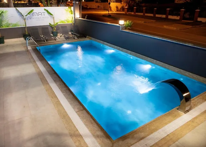 Mat Boutique Отель Кешме